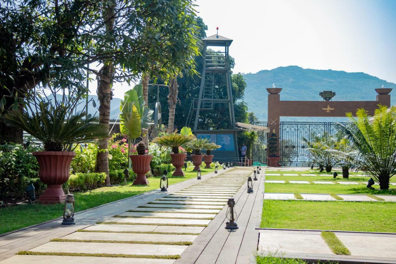 Data Resort By Della Adventure Lonavala Exterior foto